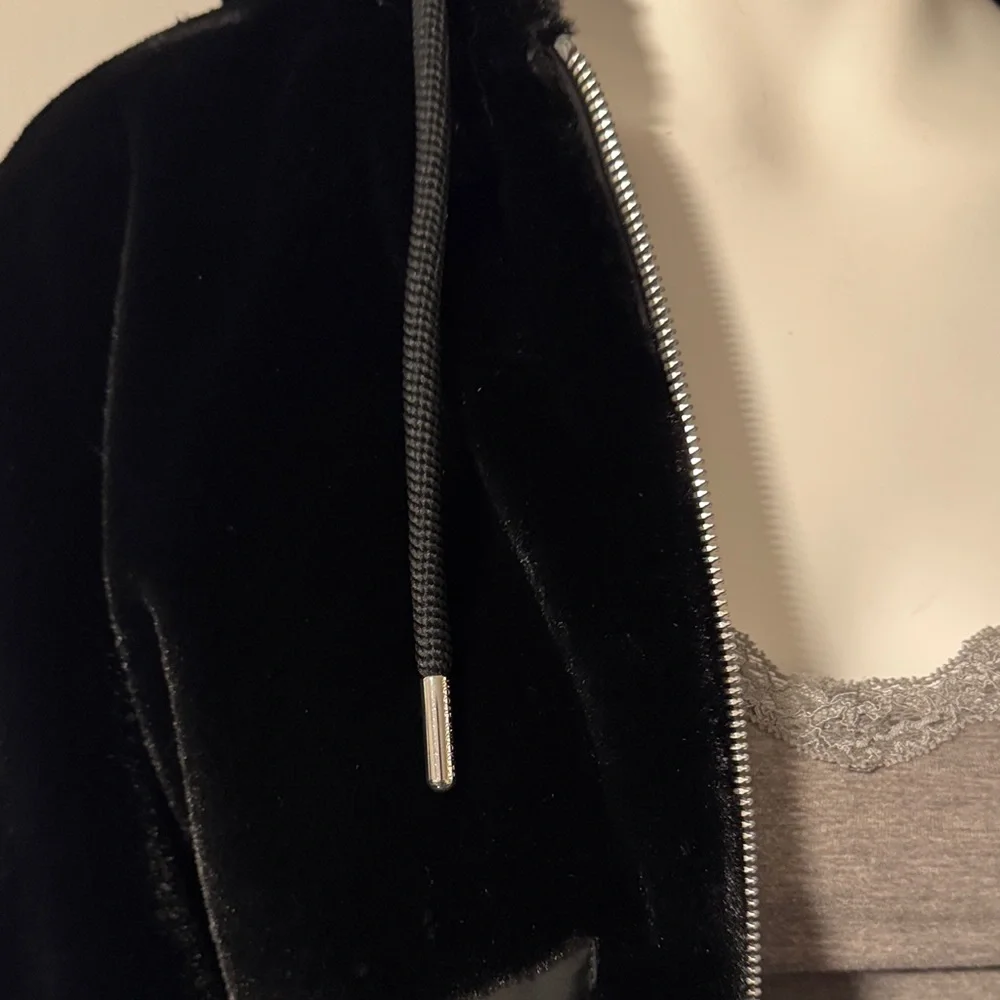 Moose Knuckles Black Hooded Bomber Jacket - Picture 3 of 14